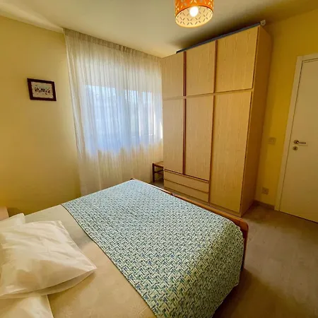 Stunning Frontal Sea View Flat